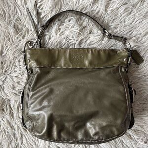 Coach 1941 Zoe Green Patent Leather Shoulder Zipper Closure Hobo Bag One Size